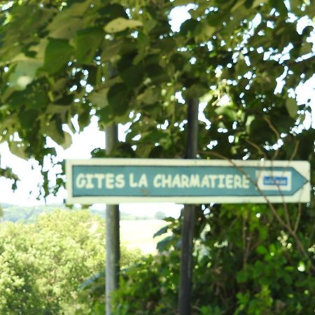 Вилла La Charmatiere Haute-Rivoire Экстерьер фото